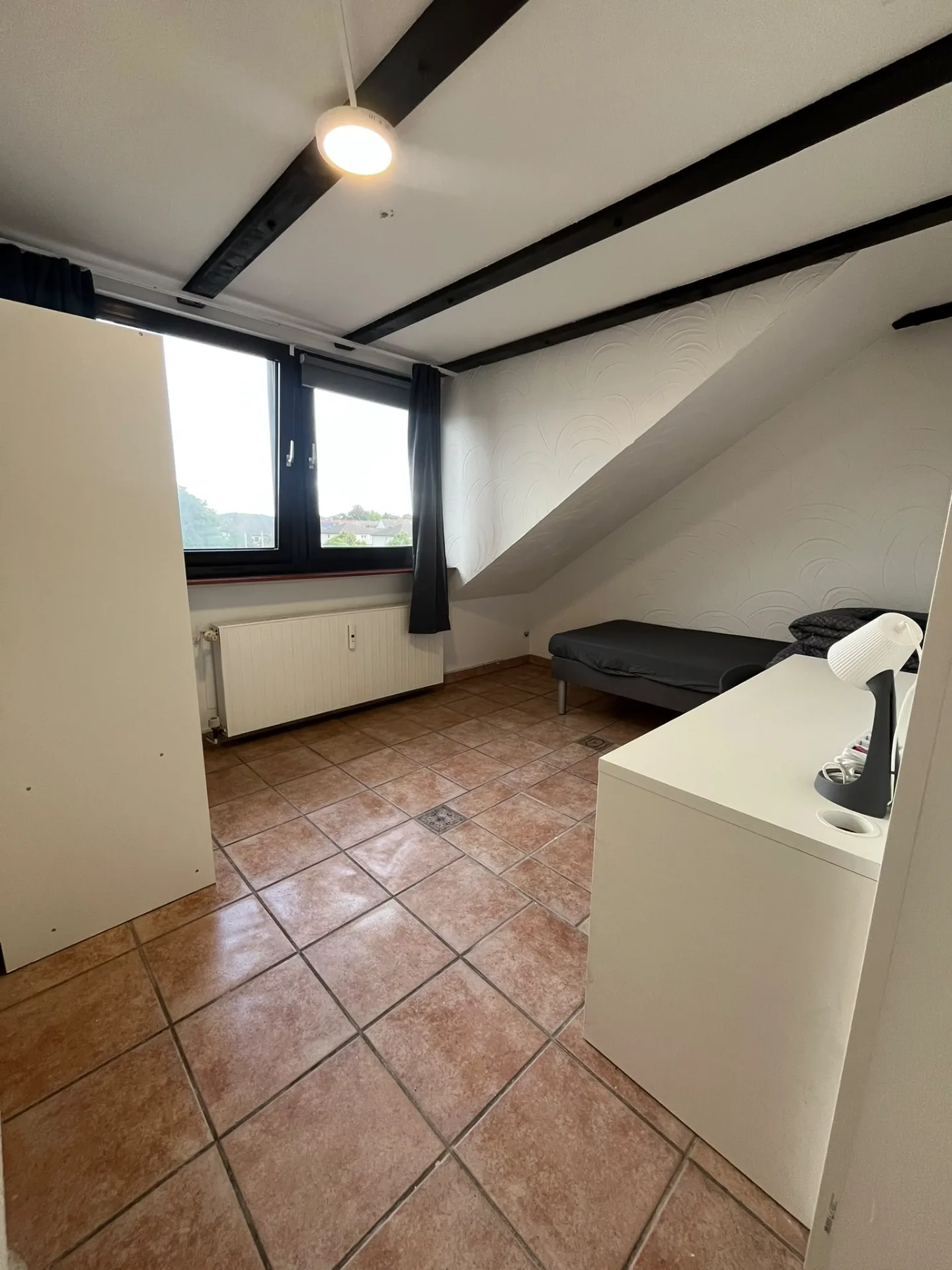 Möbliertes Zimmer in WG - Oberhausen